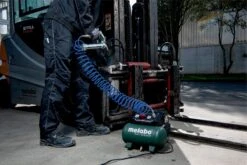Metabo Basic 160-6 W OF Compressor - 8 Bar - 6L - 55 L/min -Winkel Voor Huishoudelijk Gereedschap 1c334ac09255f282dfa767fa7d124f07