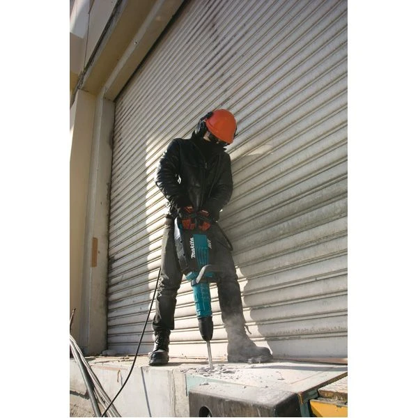 Makita HM1214C SDS-max Breekhamer In Koffer - 1500W - 19,9J 6 Makita HM1214C SDS-max Breekhamer In Koffer - 1500W - 19,9J - Afbeelding 4