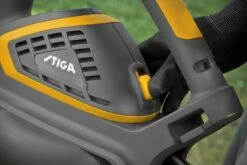 Stiga BL 130c V Elektrische Bladblazer Met Zuigfunctie - 2,6kW - 92m/s - 7m³/min 37 Stiga BL 130c V Elektrische Bladblazer Met Zuigfunctie - 2,6kW - 92m/s - 7m³/min -Winkel Voor Huishoudelijk Gereedschap 520106d4e89590bcc8e0fe5c3111d214