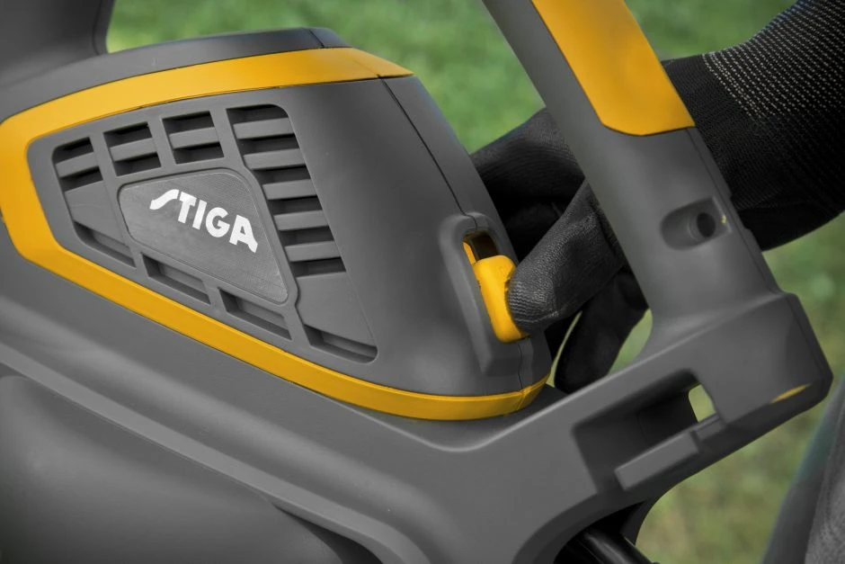 Stiga BL 130c V Elektrische Bladblazer Met Zuigfunctie - 2,6kW - 92m/s - 7m³/min 18 Stiga BL 130c V Elektrische Bladblazer Met Zuigfunctie - 2,6kW - 92m/s - 7m³/min - Afbeelding 16