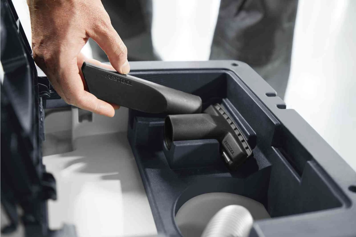 Festool CLEANTEC CT 15 E-Set Stofzuiger - Nat/Droog - 1200W - 15L - 577415 5 Festool CLEANTEC CT 15 E-Set Stofzuiger - Nat/Droog - 1200W - 15L - 577415 - Afbeelding 3