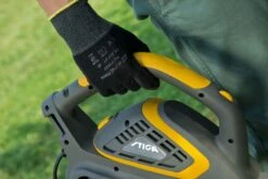 Stiga BL 130c V Elektrische Bladblazer Met Zuigfunctie - 2,6kW - 92m/s - 7m³/min 41 Stiga BL 130c V Elektrische Bladblazer Met Zuigfunctie - 2,6kW - 92m/s - 7m³/min -Winkel Voor Huishoudelijk Gereedschap 740e5a869d911faf4a73e5e9f107ff0c