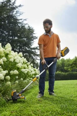 Stiga GT 500e Accu Grastrimmer - 30cm - Telescopisch 26 Stiga GT 500e Accu Grastrimmer - 30cm - Telescopisch -Winkel Voor Huishoudelijk Gereedschap 803592508fe695fcfbce35c62f9f4b0e