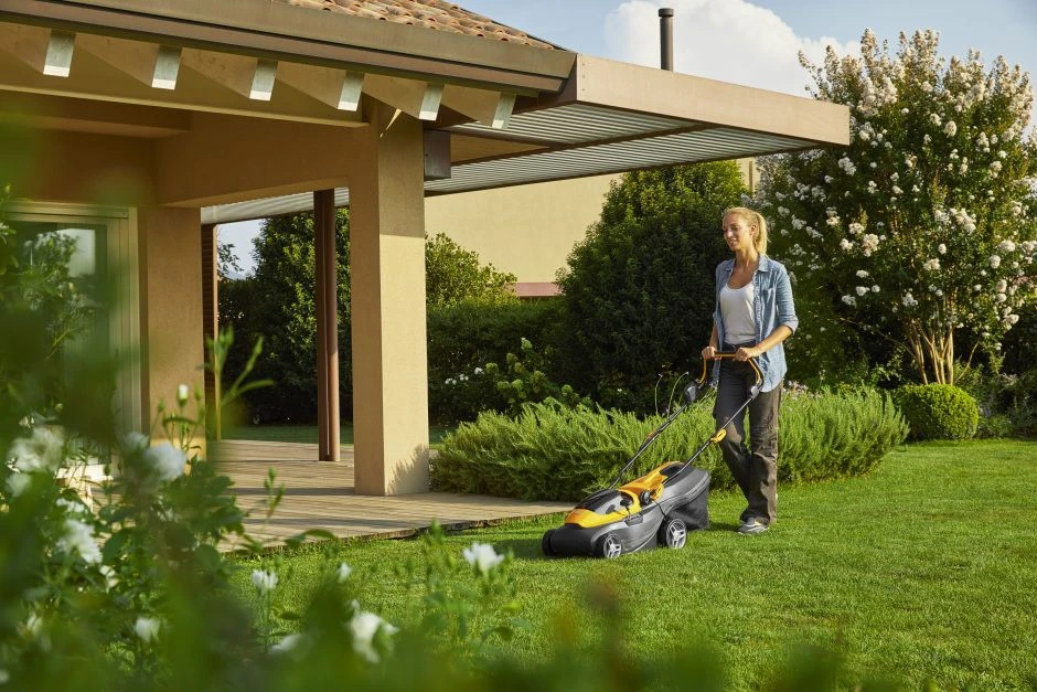 Stiga COLLECTOR 136e Kit Accu Grasmaaier Set (2x 2,0Ah) - 35L - 250m² 11 Stiga COLLECTOR 136e Kit Accu Grasmaaier Set (2x 2,0Ah) - 35L - 250m² - Afbeelding 9