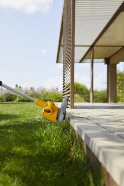 Stiga GT 100e Kit Accu Grastrimmer - 25cm - Telescopisch -Winkel Voor Huishoudelijk Gereedschap 89988358af4a3c805dbee264a081ab83