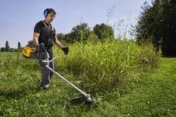 Stiga BC 760 B Benzine Bosmaaier - 52,8cc - 1,7kW - 2-takt - 45cm -Winkel Voor Huishoudelijk Gereedschap 8d07dbd98f0bebbc2976ba329c7e6336