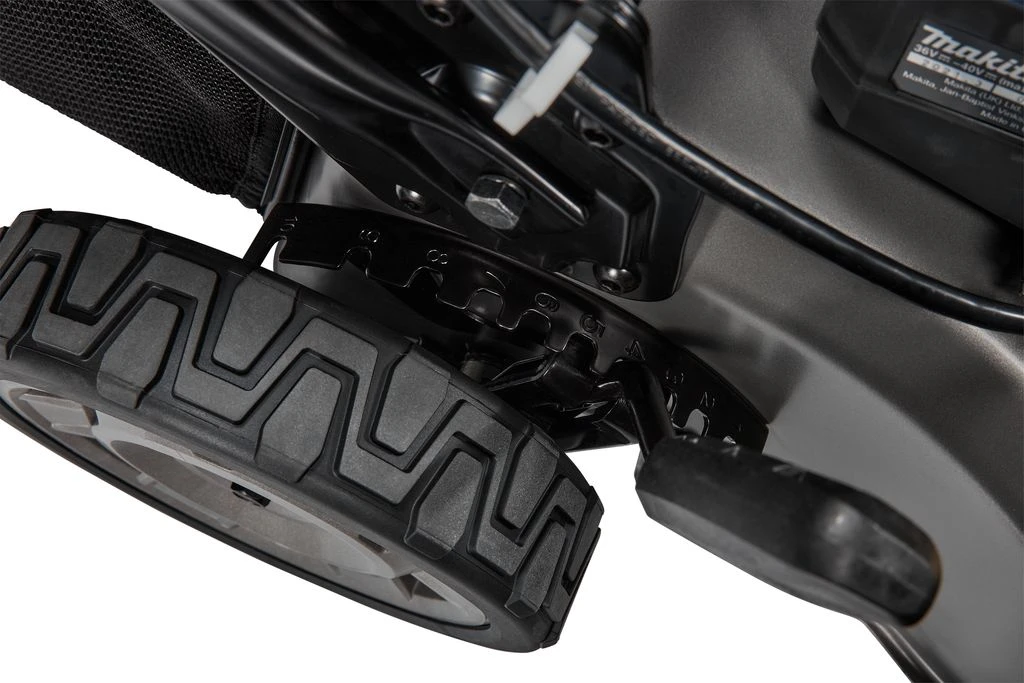 Makita LM001CZ 36V Grasmaaier 53 Cm Connector Type, Zonder Accu En Lader In Doos. 11 Makita LM001CZ 36V Grasmaaier 53 Cm Connector Type, Zonder Accu En Lader In Doos. - Afbeelding 9