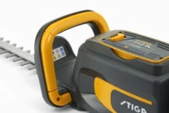 Stiga HT 700e Accu Heggenschaar Body - 56cm - 34mm -Winkel Voor Huishoudelijk Gereedschap bf94536a11c1638839623453c5aaabff