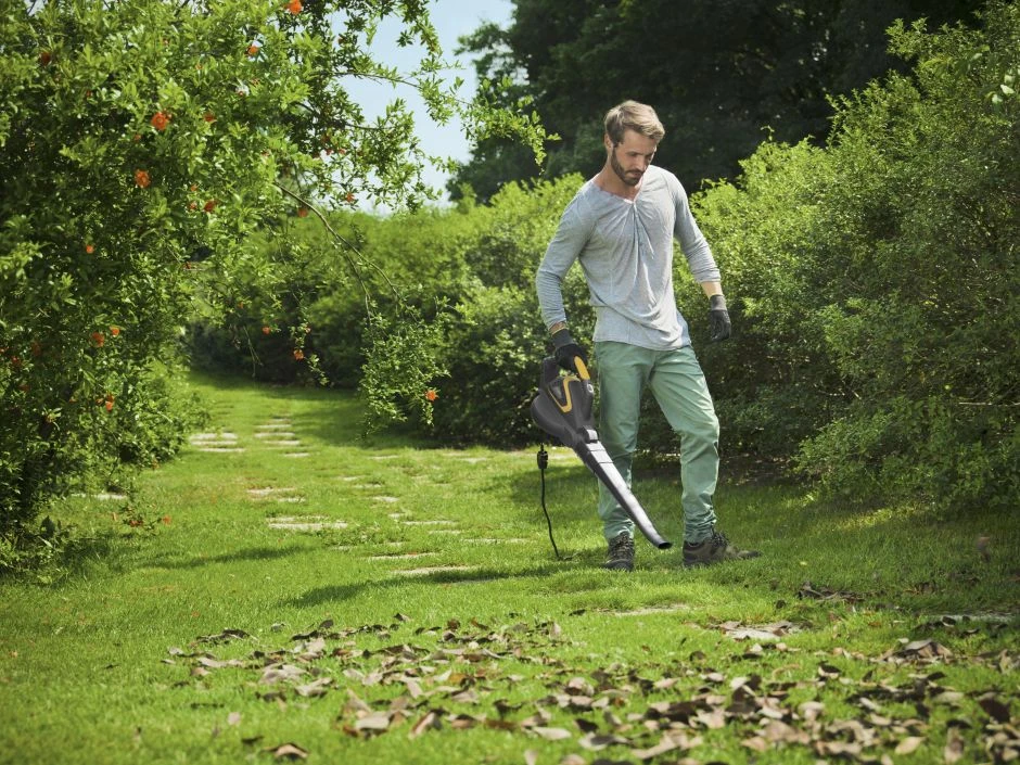 Stiga BL 130c V Elektrische Bladblazer Met Zuigfunctie - 2,6kW - 92m/s - 7m³/min 10 Stiga BL 130c V Elektrische Bladblazer Met Zuigfunctie - 2,6kW - 92m/s - 7m³/min - Afbeelding 8